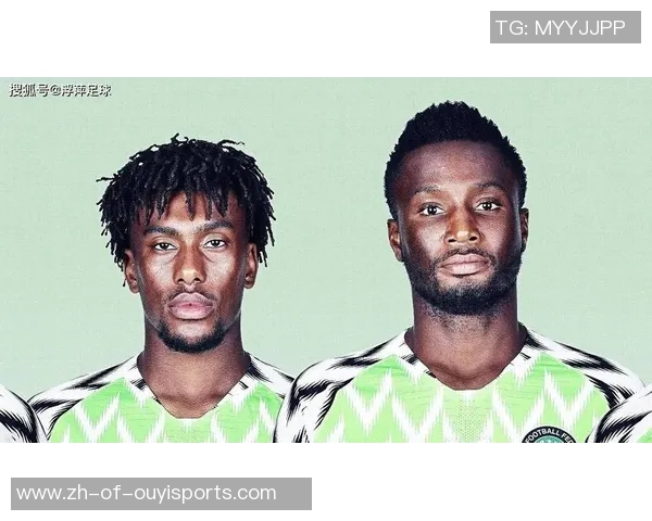 从街头到绿茵场 梦想与坚持成就足球巨星的辉煌之路